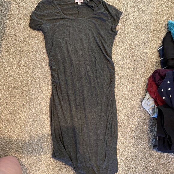 Spring/Summer Maternity LOT (Size L) - 11 Pieces! - Picture 7 of 12